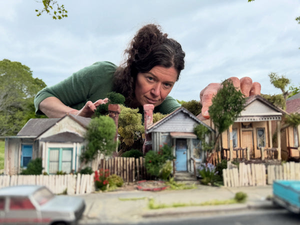 Make a Donation to "YO (Love is a Rebellious Bird)"